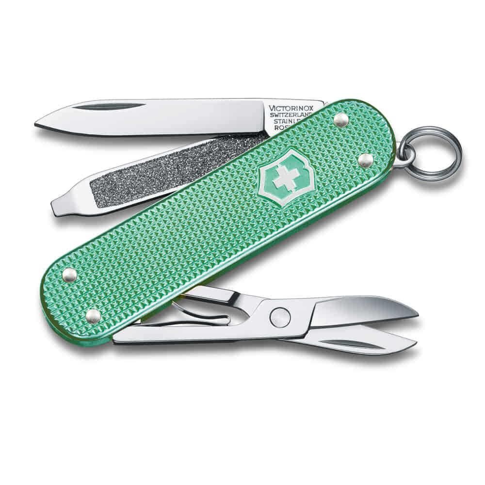 VICTORINOX 0.6221.221G Minty Mint Classic Alox Çak