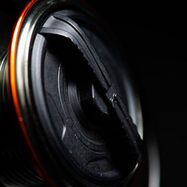 SAVAGE GEAR SG2 2500 FD 5+1BB Spin Olta Makinesi