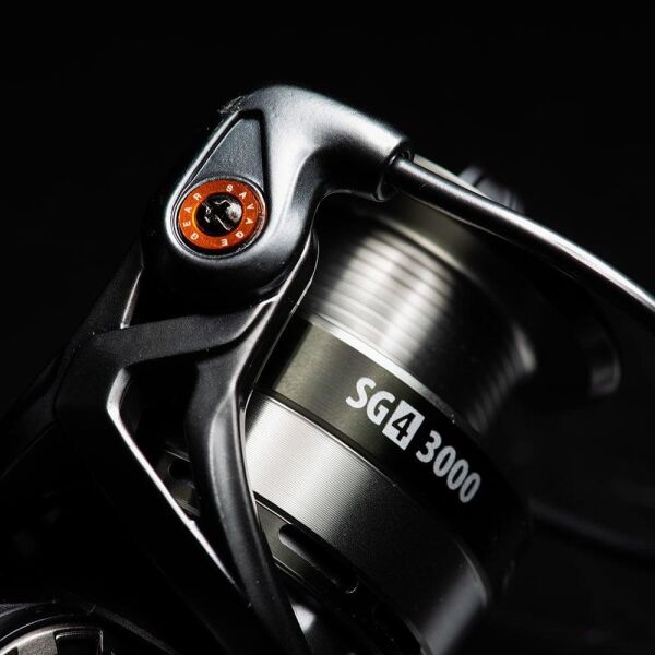 SAVAGE GEAR SG4 3000 FD 8+1BB Olta Makinesi