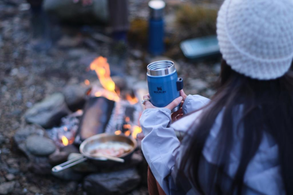 STANLEY Klasik Paslanmaz Çelik Yemek Termosu Kaşıklı 0,40 LT Lacivert