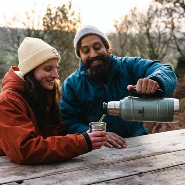 STANLEY The Artisan Paslanmaz Çelik Termos 1.4 LT Yeşil