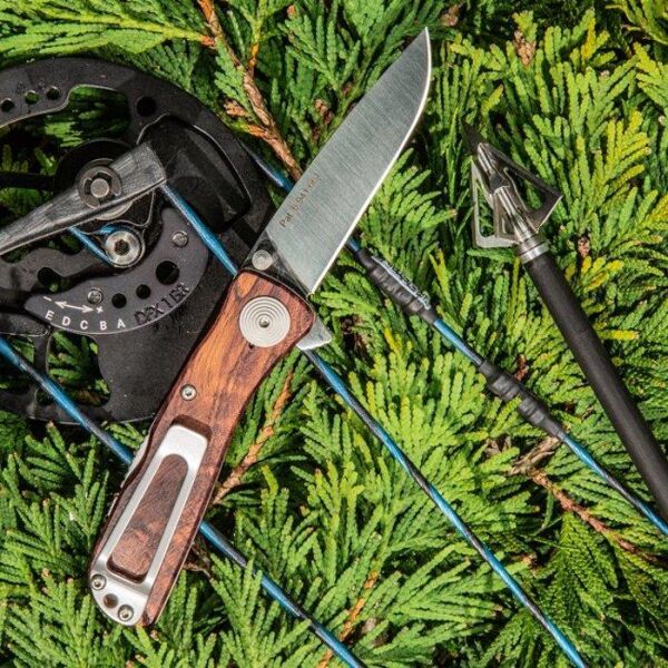SOG TWI-17 Twitch 2 Ahşap Saplı Bıçak
