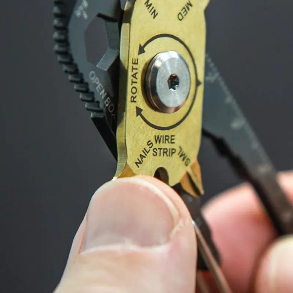 TRUE UTILITY Fıxr Tool+Anahtarlık