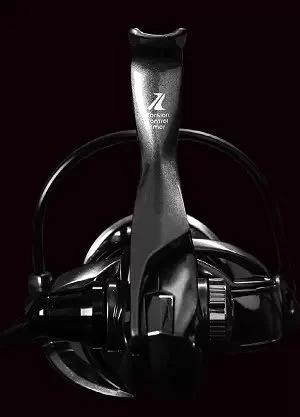 OKUMA Inspira ISX-2500SHA Gunsmoke 8+1BB Olta Makinesi