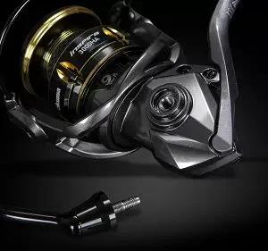 OKUMA Inspira ISX-2500SHA Gunsmoke 8+1BB Olta Makinesi