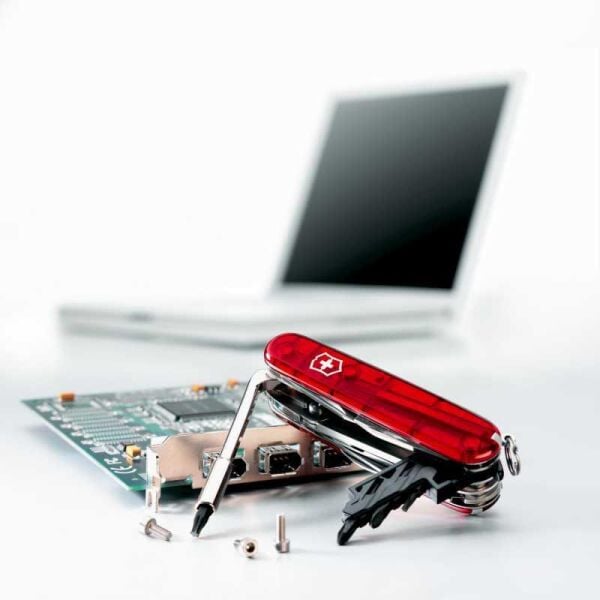 Victorinox Çakı Cyber Tool M
