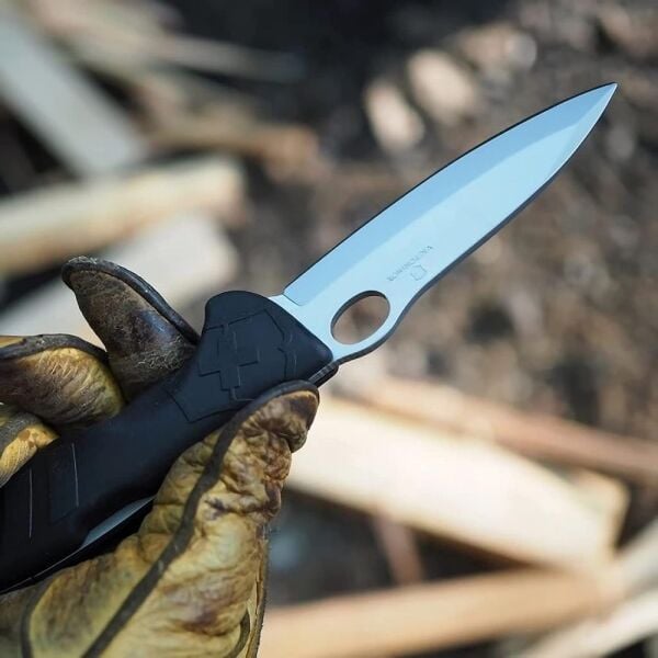Victorinox Hunter Pro M Siyah Tek El Çakı (Kılıflı- Kutulu)